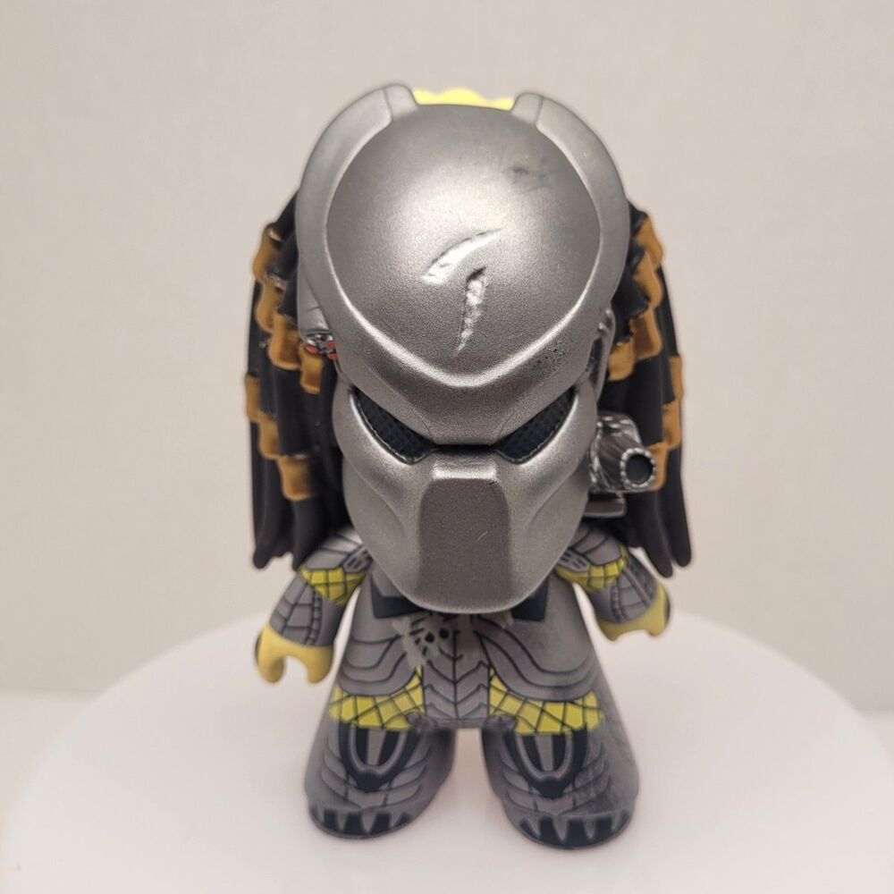 Titan Merchandise AVP Scar Predator 4.5" Vinyl Figure